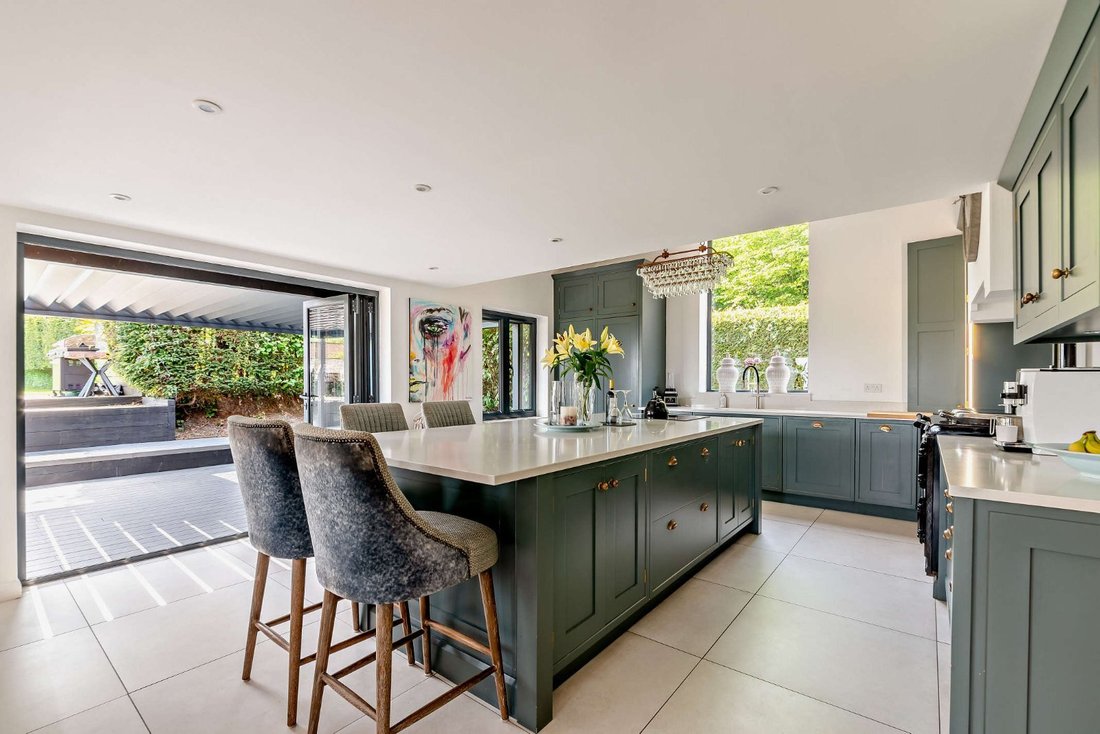 House in Blackmoor, Selborne, England 3 - 18054806