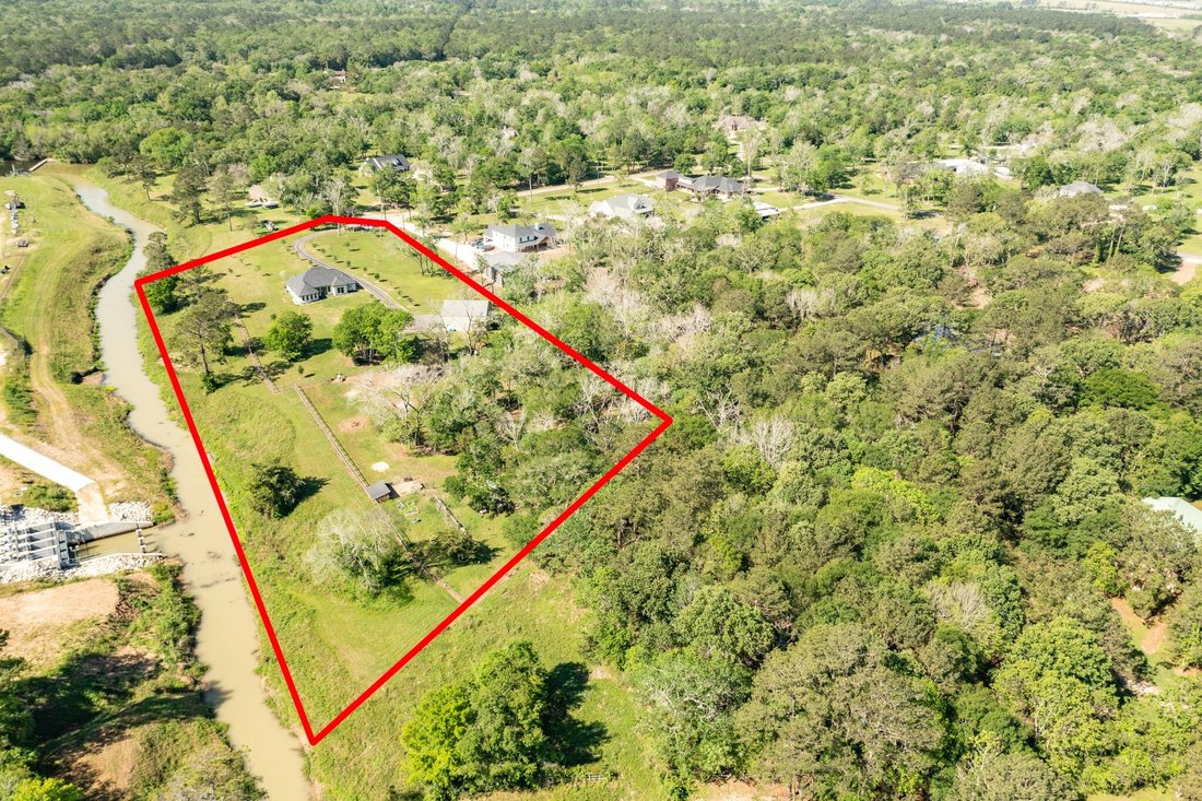 House in Alvin, Texas, United States 3 - 18055971