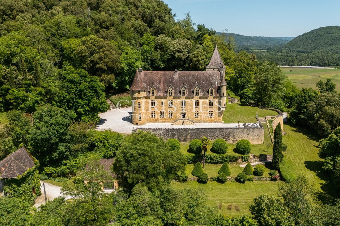 Castle in Sarlat-la-Canéda, Nouvelle-Aquitaine, France 1 - 18055730