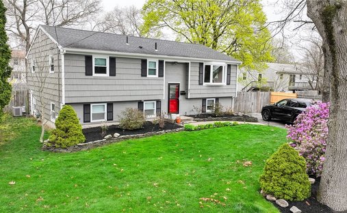 House in Warwick, Rhode Island, United States 1