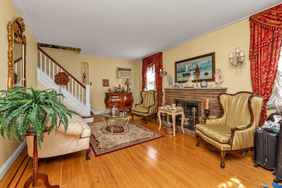 House in New York, New York, United States 3 - 18058489