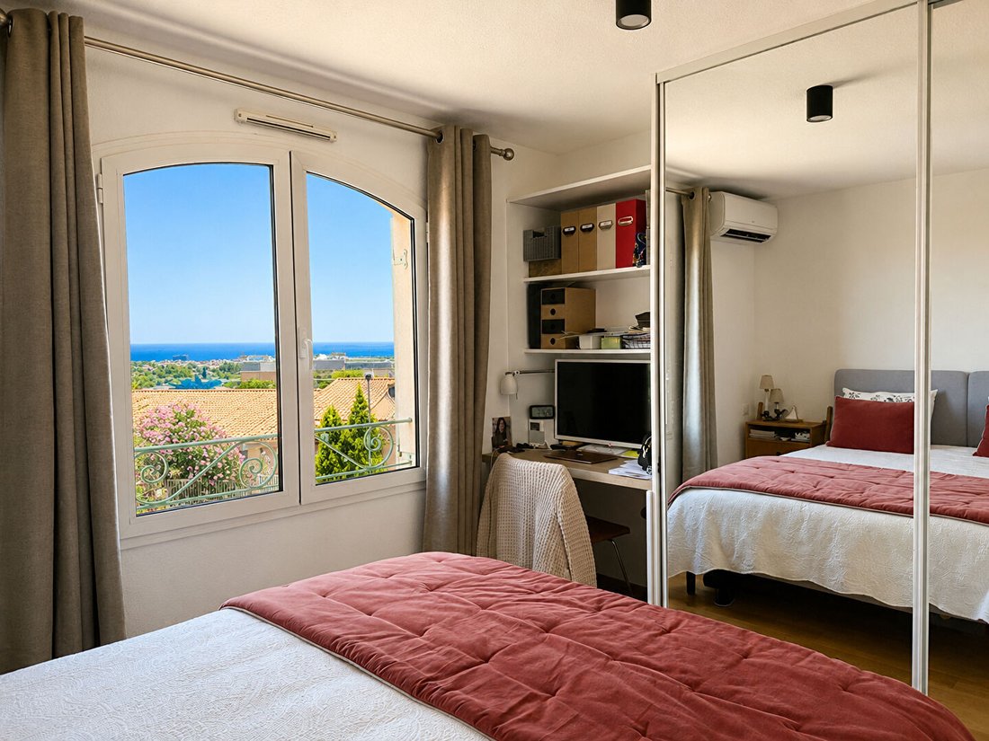 Apartment in Nord Est, Bormes-les-Mimosas, France 1 - 18055833