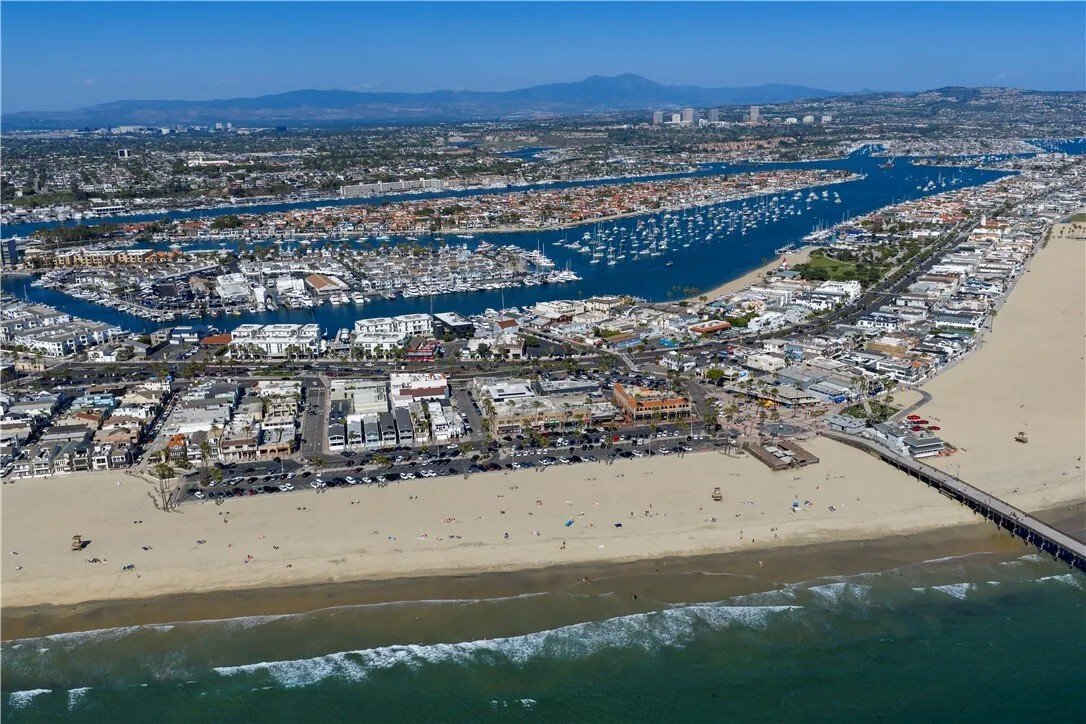 Townhouse in Newport Beach, California, United States 4 - 18057605