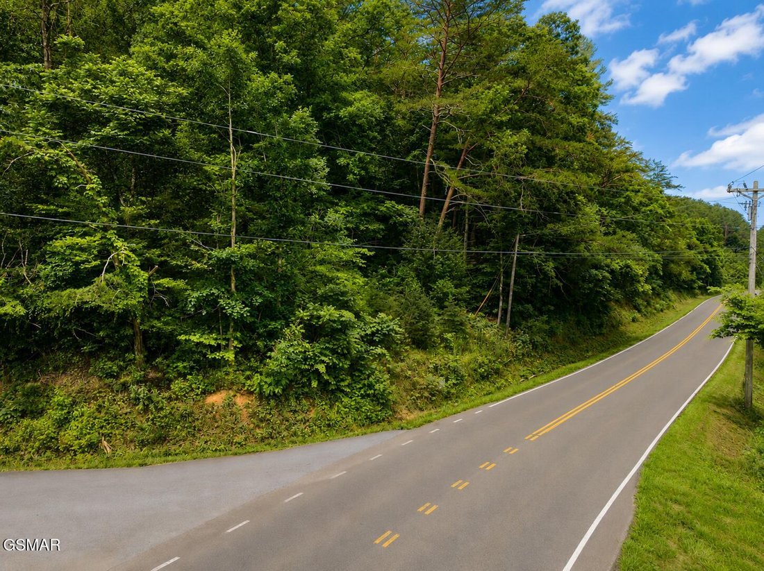 Land in Sevierville, Tennessee, United States 1 - 18059270