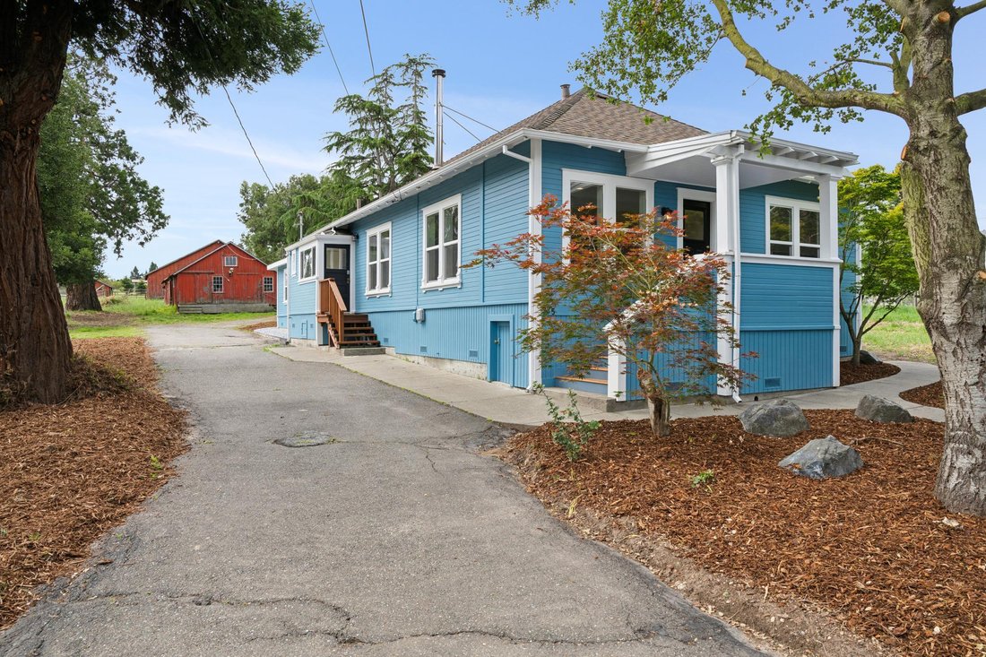 House in Petaluma, California, United States 5 - 18055258
