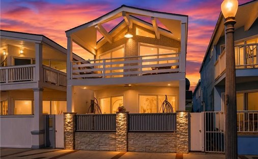 Townhouse in Newport Beach, California, United States 1