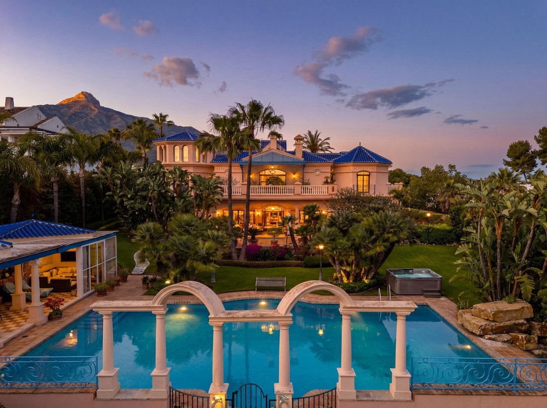 Villa in Nueva Andalucia, Marbella, Spain 1 - 18060157