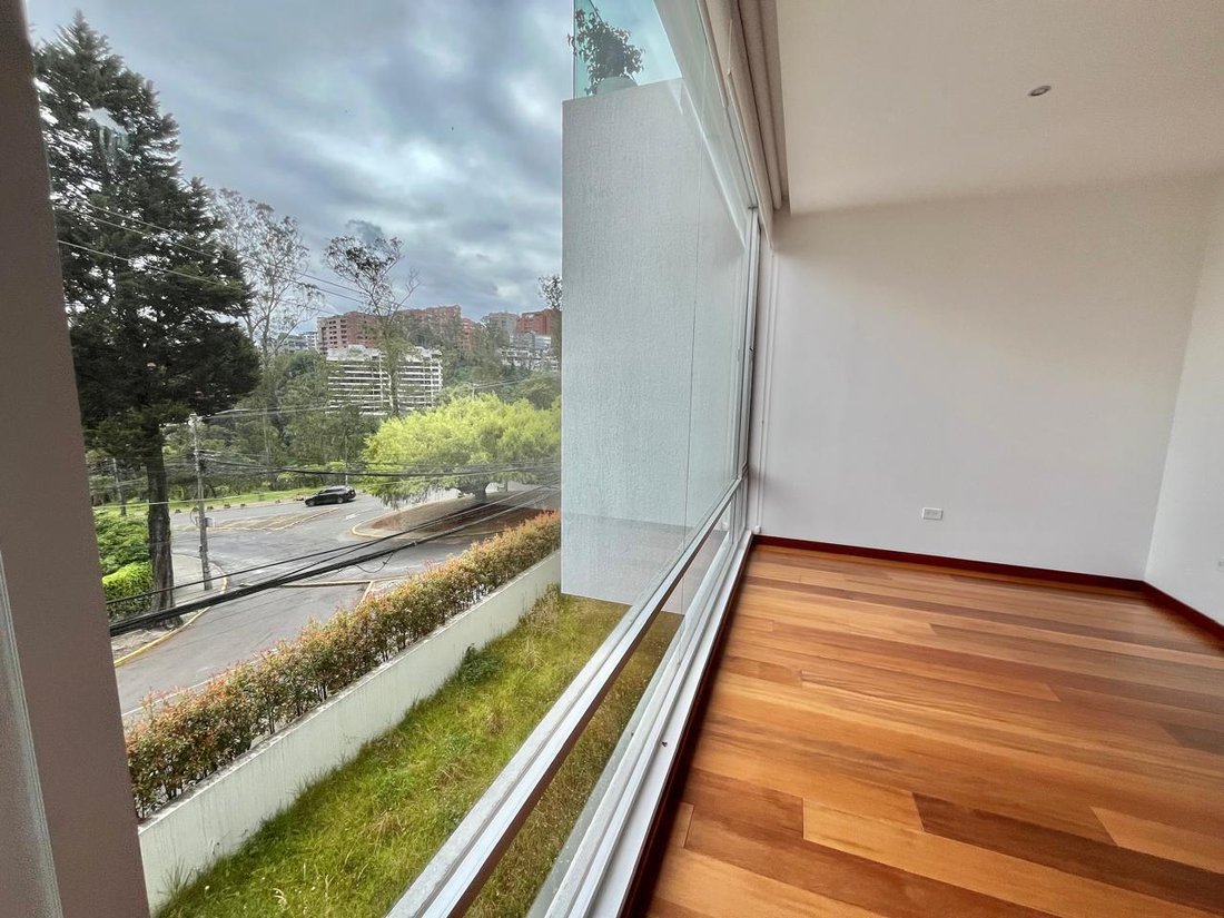 Appartement à Quito, Province de Pichincha, Équateur 2 - 18056332