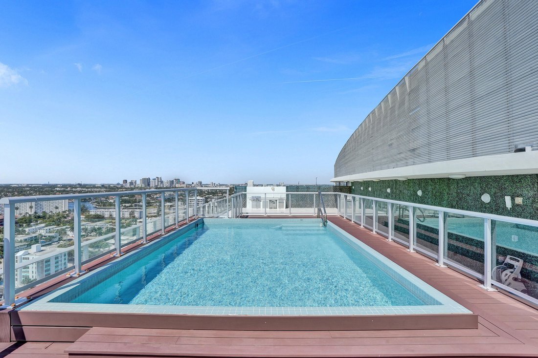 Condo in Fort Lauderdale, Florida, United States 2 - 18057032