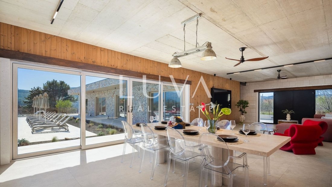 Villa in Dicmo Prisoje, Split-Dalmatia County, Croatia 5 - 17279881