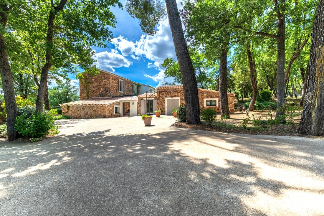 Villa in Callas, Provence-Alpes-Côte d'Azur, France 3 - 18055881
