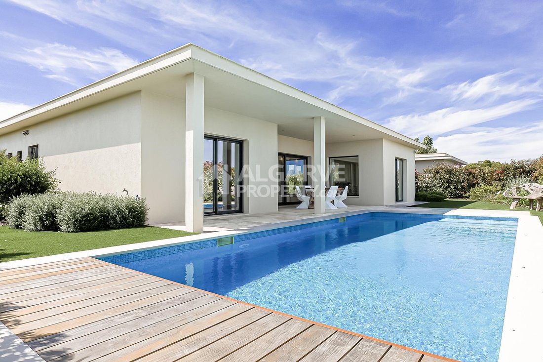 Villa in Montenegro, Algarve, Portugal 1 - 18056138