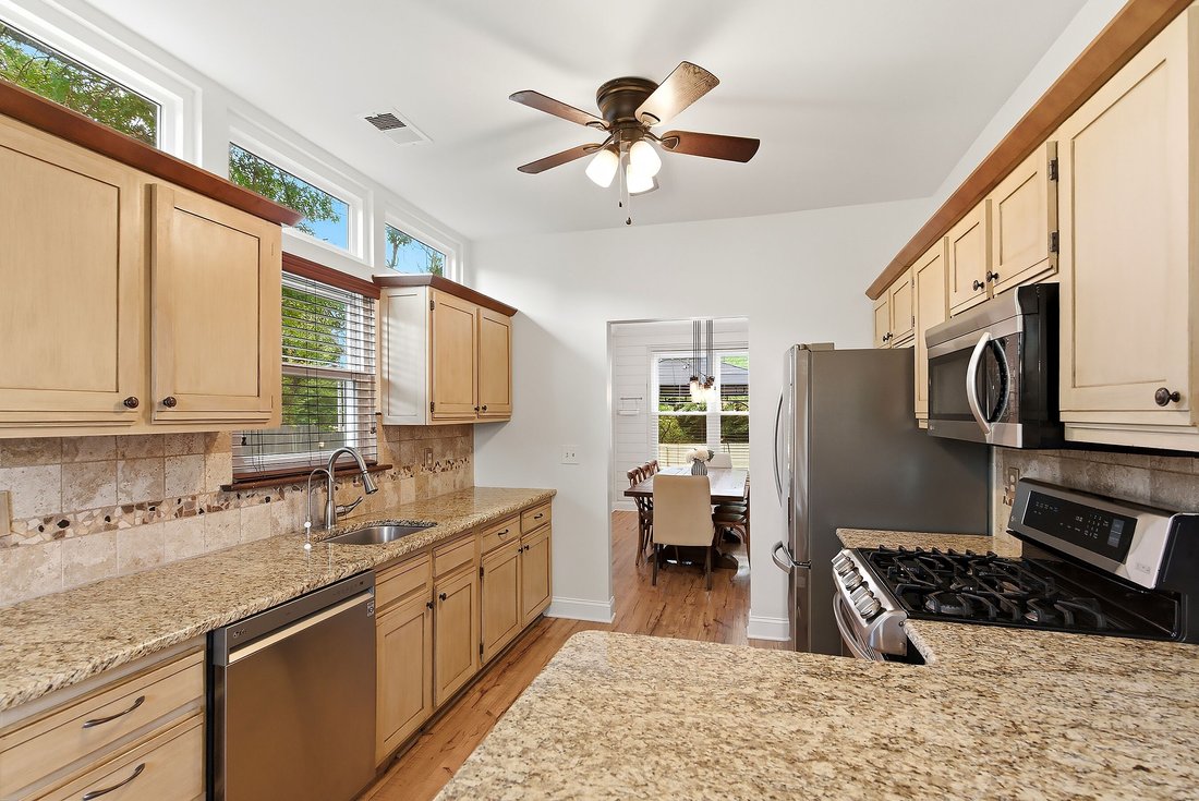 House in Freehold Township, New Jersey, United States 4 - 18055598