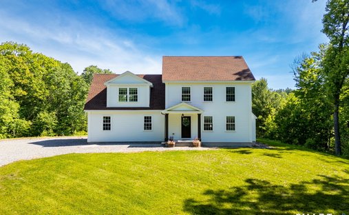 House in New Hartford, Connecticut, United States 1