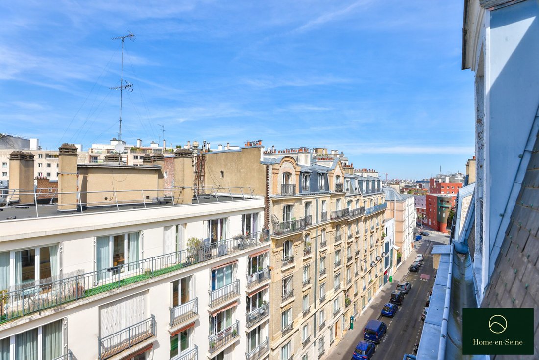 Apartment in Amiraux-Simplon-Poissonniers, Paris 18e Arrondissement, Paris 1 - 18059912