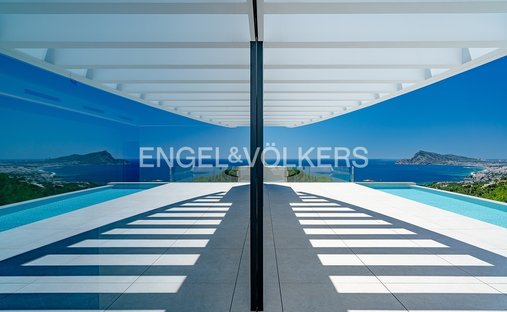 Villa in Zona de Mascarat, Land Valencia, Spanien 1