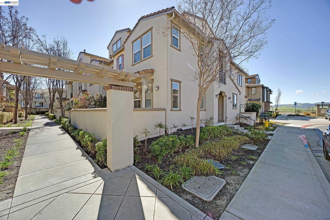 Condo in San Ramon, California, United States 2 - 18058609
