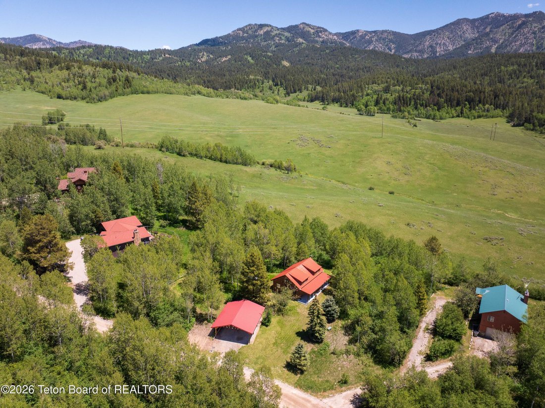 House in Alpine, Wyoming, United States 5 - 18058730