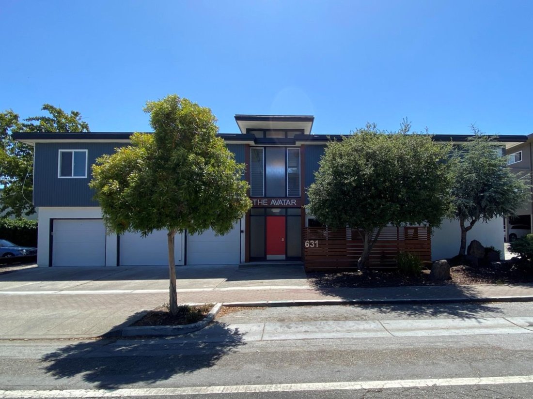 Belmont, California, United States 1 - 18058593