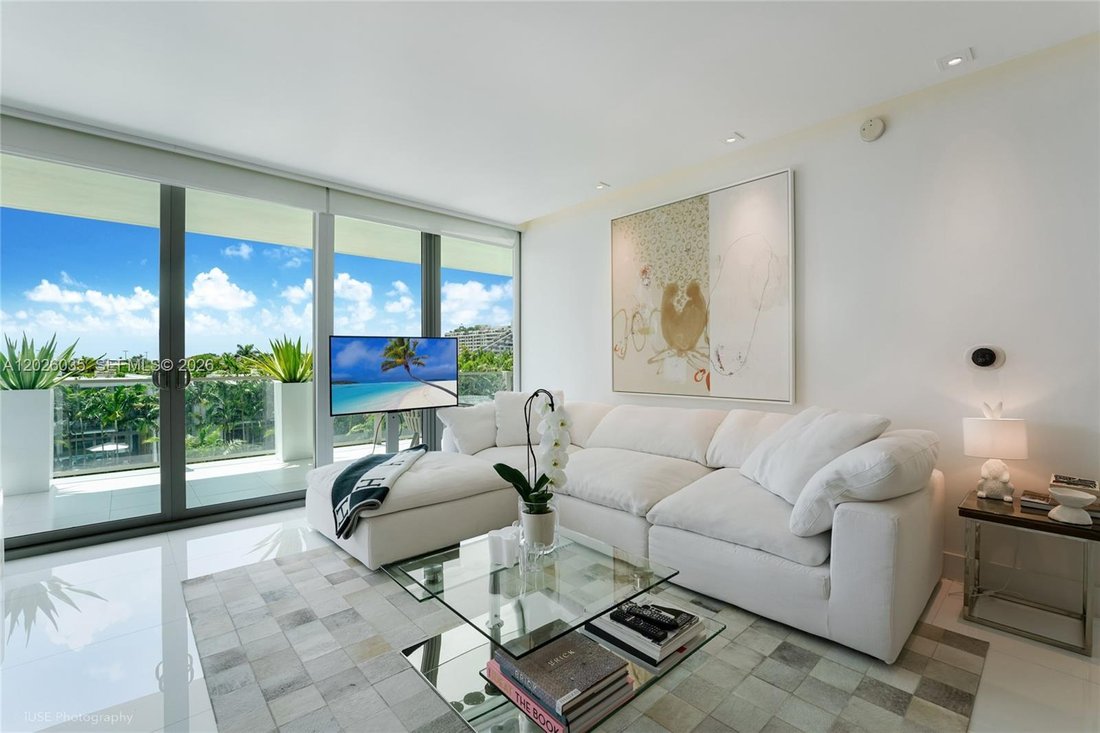 Condo in Key Biscayne, Florida, United States 3 - 18057942