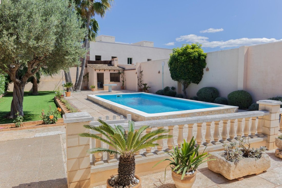 Villa in ses Salines, Balearic Islands, Spain 4 - 18057590
