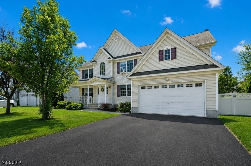 House in Clark, New Jersey, United States 1 - 18059844