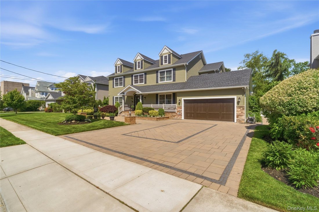 House in Rockville Centre, New York, United States 3 - 18058372