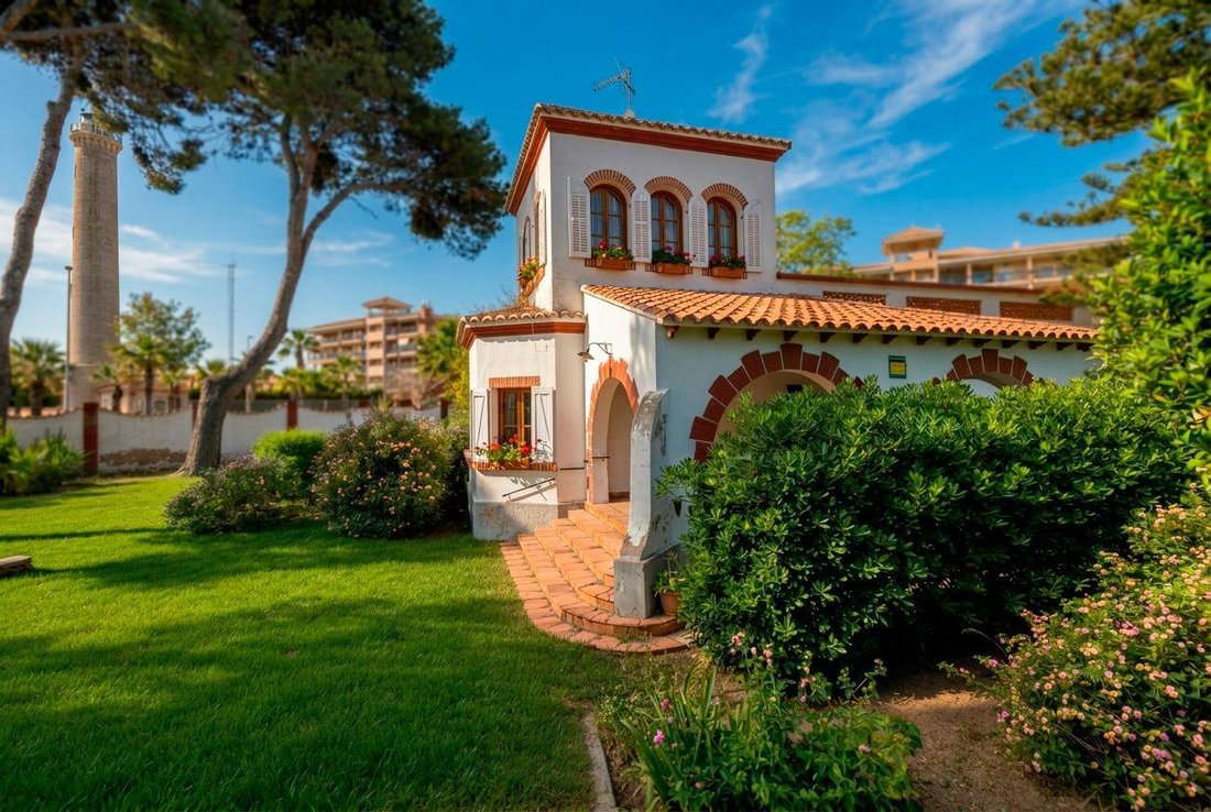 Villa in Canet d'en Berenguer, Valencian Community, Spain 1 - 18057749