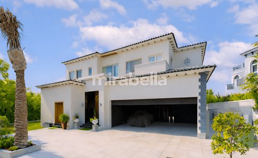 Villa in Jumeirah Golf Estates, Dubai, United Arab Emirates 1