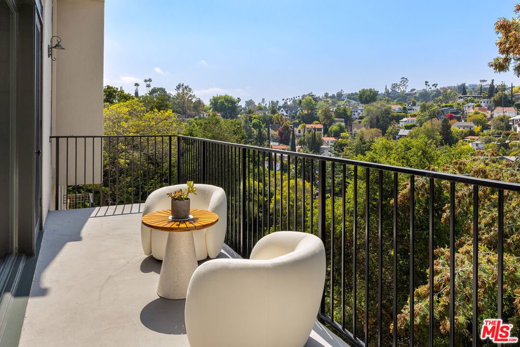 House in Los Angeles, California, United States 3 - 18058397