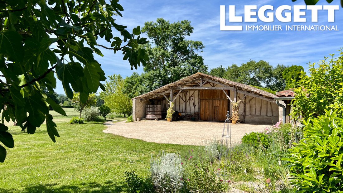 Farm Ranch in Lauzun, Nouvelle-Aquitaine, France 3 - 18054881
