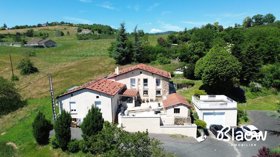 House in Izieux-La Varizelle-La Chabure-Le Creux, Saint-Chamond, France 1 - 18059991
