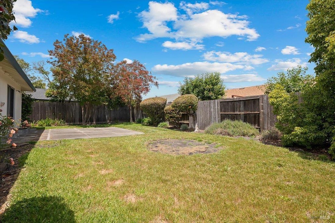 House in Petaluma, California, United States 4 - 18054664