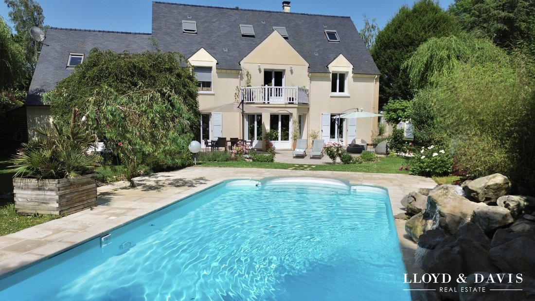 House in Pierrefonds, Hauts-de-France, France 1 - 18059998