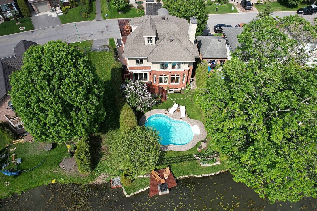 House in Gatineau, Quebec, Canada 3 - 17342609