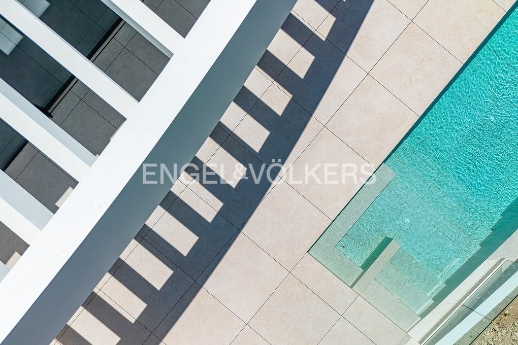 Villa in Zona de Mascarat, Valencian Community, Spain 3 - 18054773