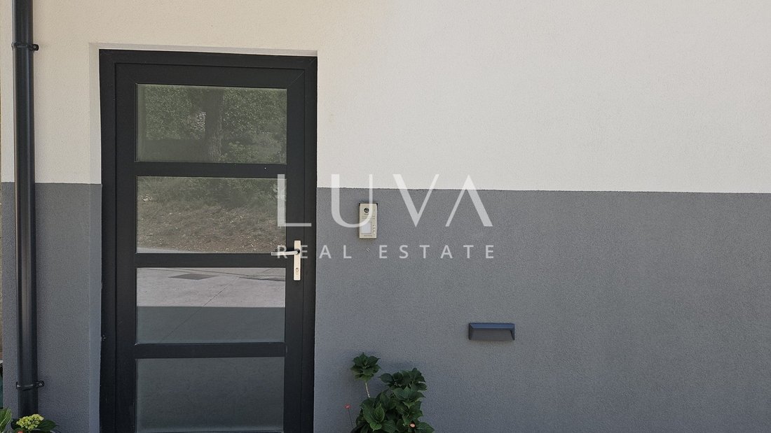 Appartamento a Jesenice, Regione spalatino-dalmata, Croazia 3 - 18029910