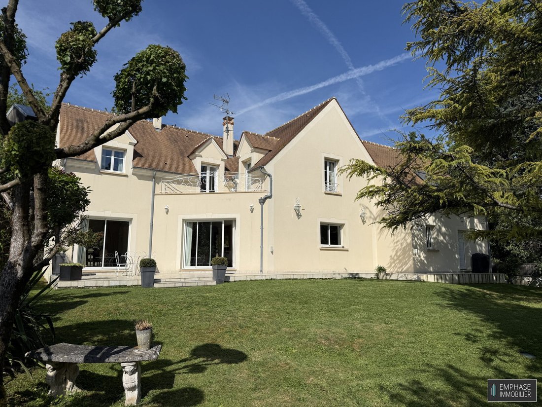 House in Villennes-sur-Seine, Ile-de-France, France 1 - 17290697