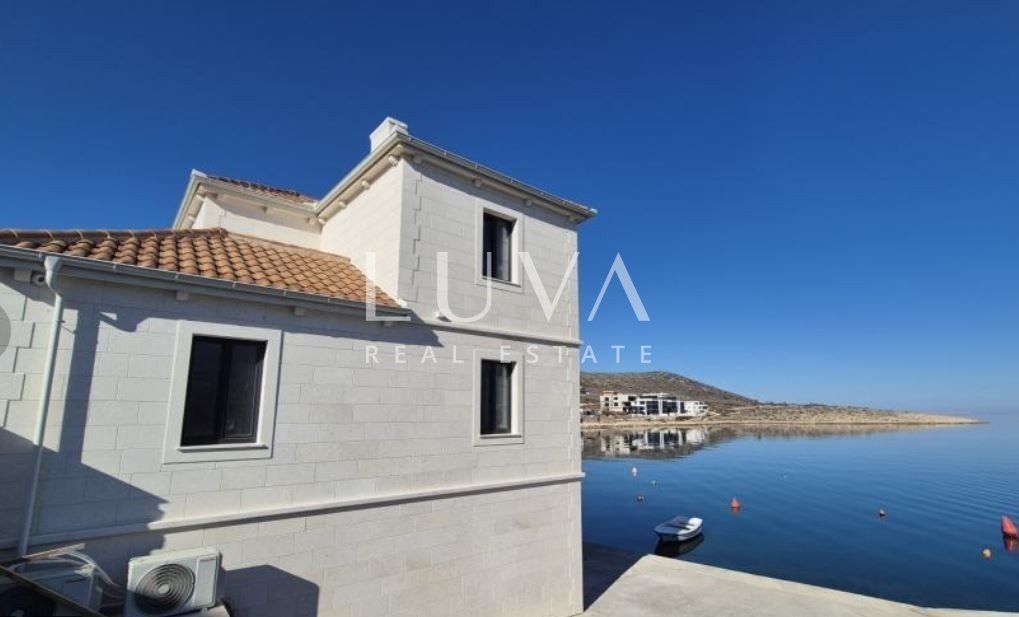 House in Opcina Posedarje, Zadar County, Croatia 1 - 17704022
