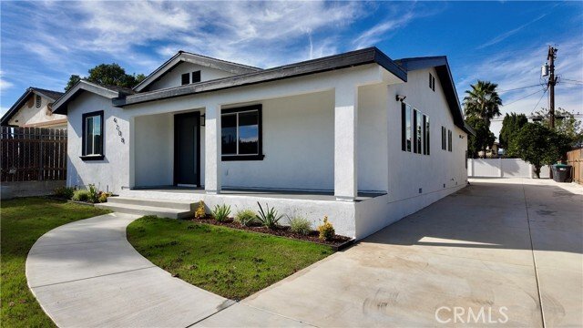 Chino Hills, California, United States 1 - 18056114