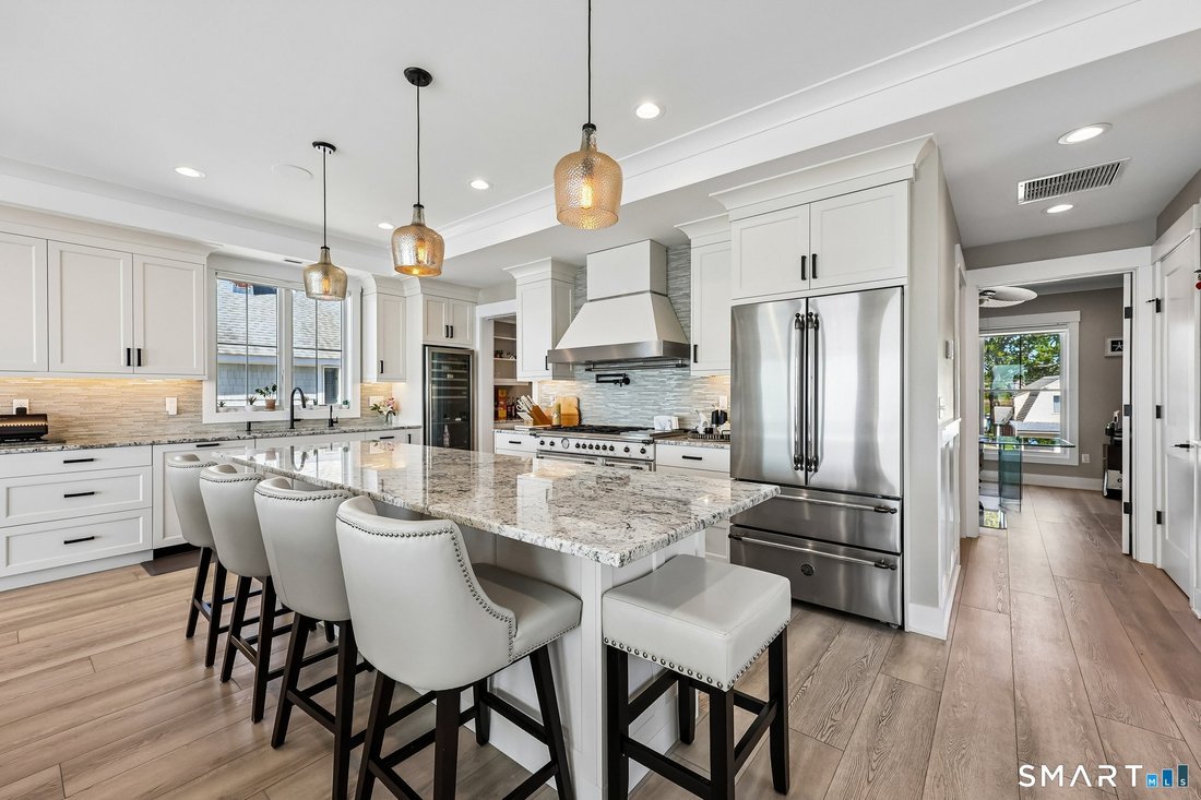 House in Clinton, Connecticut, United States 3 - 18058782