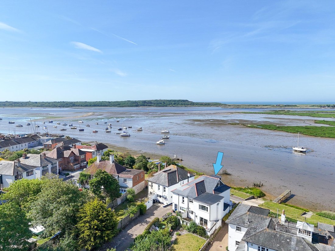 House in Mudeford, Christchurch, England 3 - 18054833