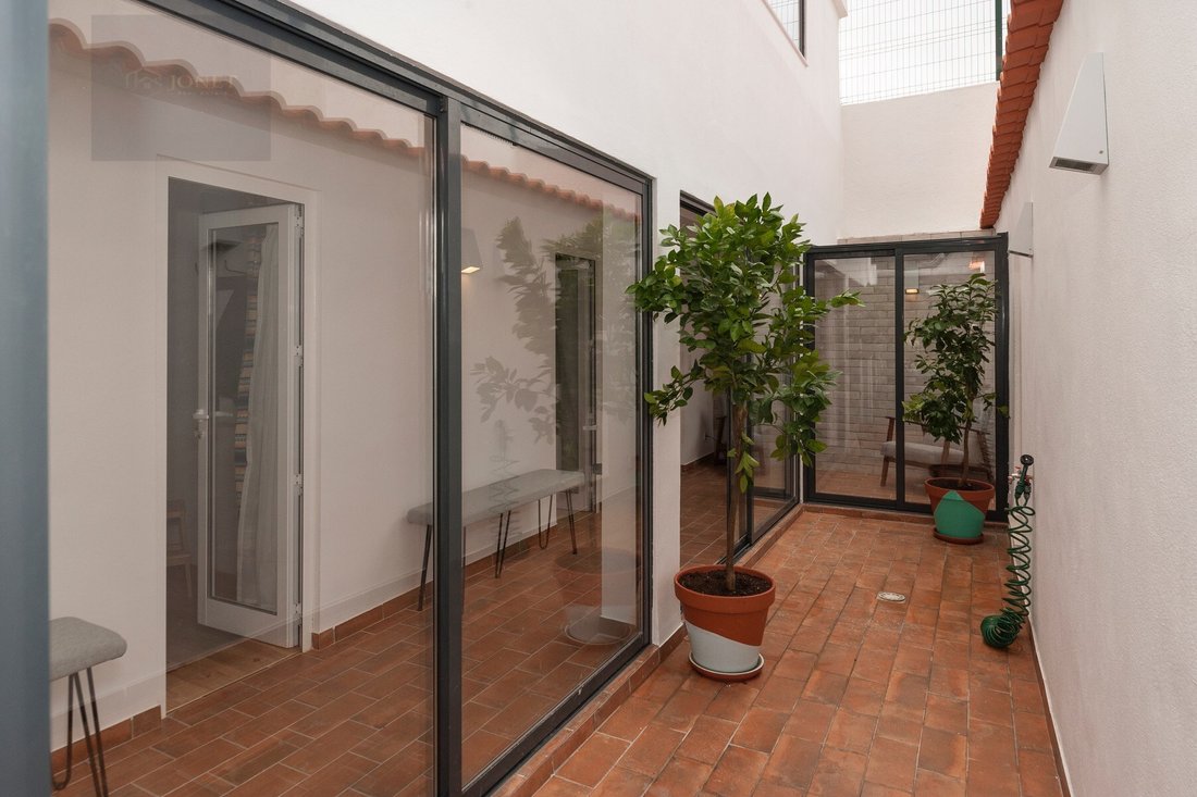 House in Santa Maria Maior, Lisbon, Portugal 5 - 18059012