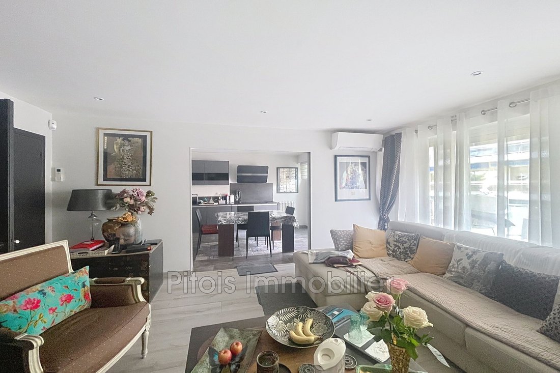 Apartment in Les Cougoulins-Rastines, Antibes, France 1 - 18055243
