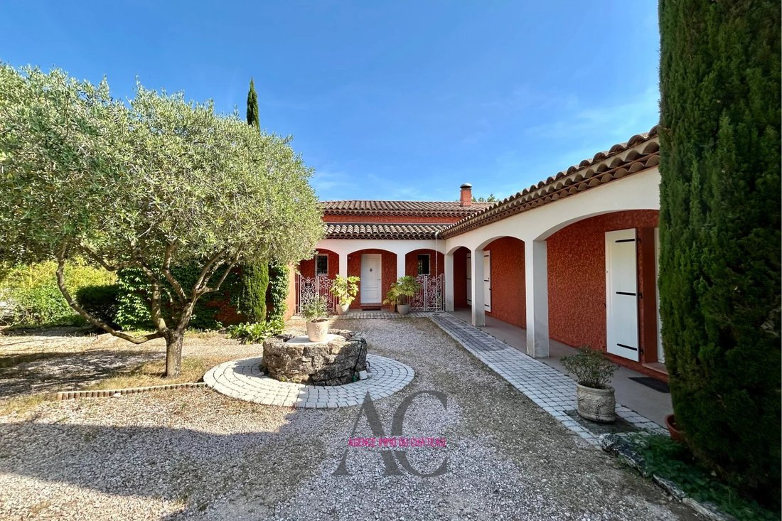 House in Forcalqueiret, Provence-Alpes-Côte d'Azur, France 5 - 18055571