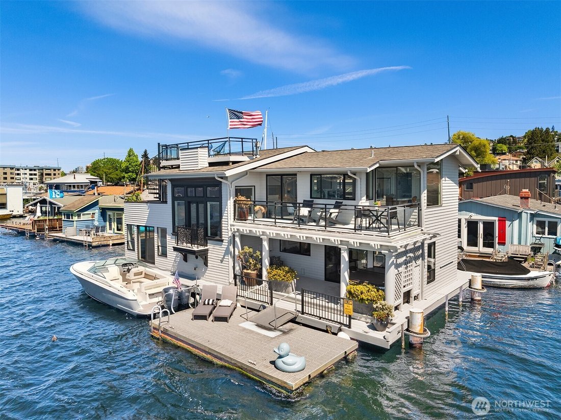 House in Seattle, Washington, United States 1 - 18058639