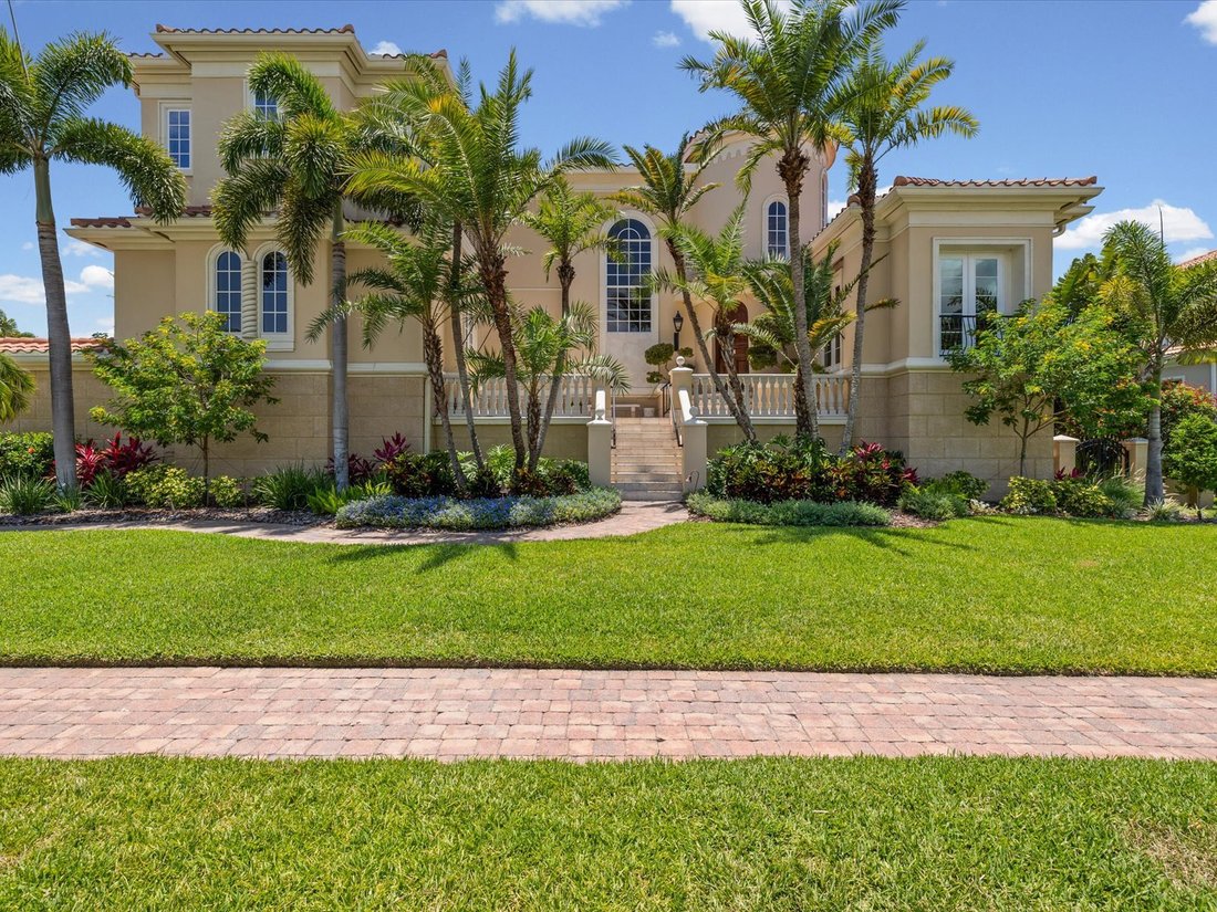 House in St. Petersburg, Florida, United States 4 - 18056049