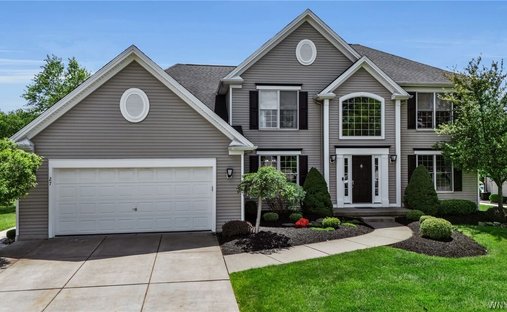 House in Lancaster, New York, United States 1