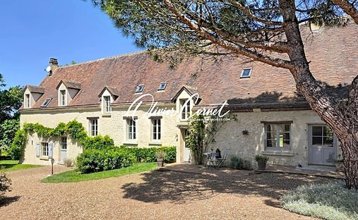 Villa in Saint-Hilaire-sur-Erre, Normandy, France 1
