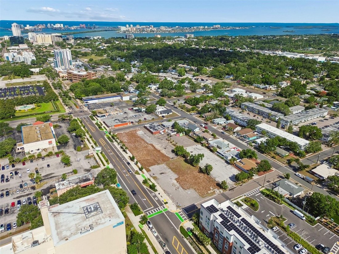 Land in Clearwater, Florida, United States 3 - 16169404